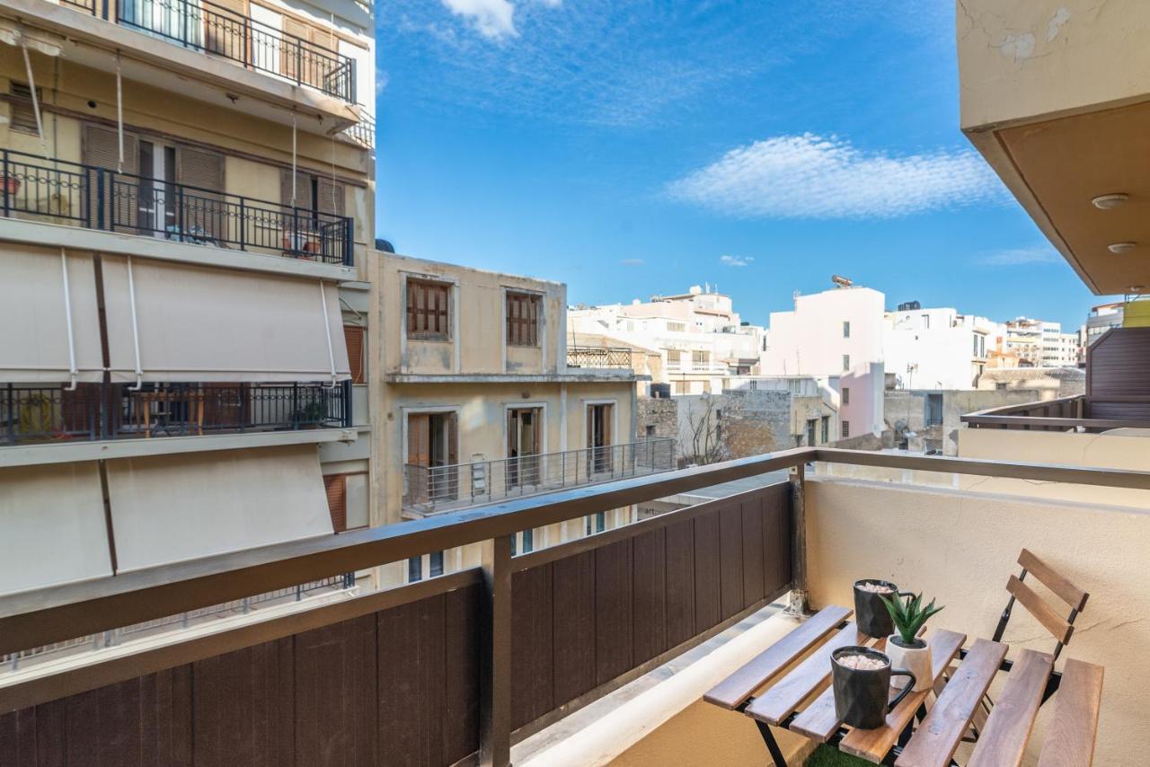 Envite Apartment In City Center Heraklion Exteriör bild
